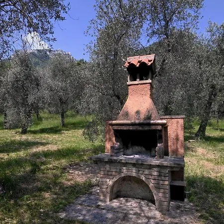 Villa Mignaga - Theater Gargnano